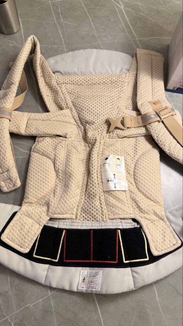 エルゴベビー オムニブリーズ　抱っこ紐 ベージュ メッシュ　日本限定