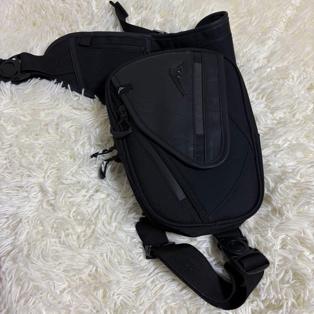 【極美品】クシタニ レッグバッグ ブラックアウト