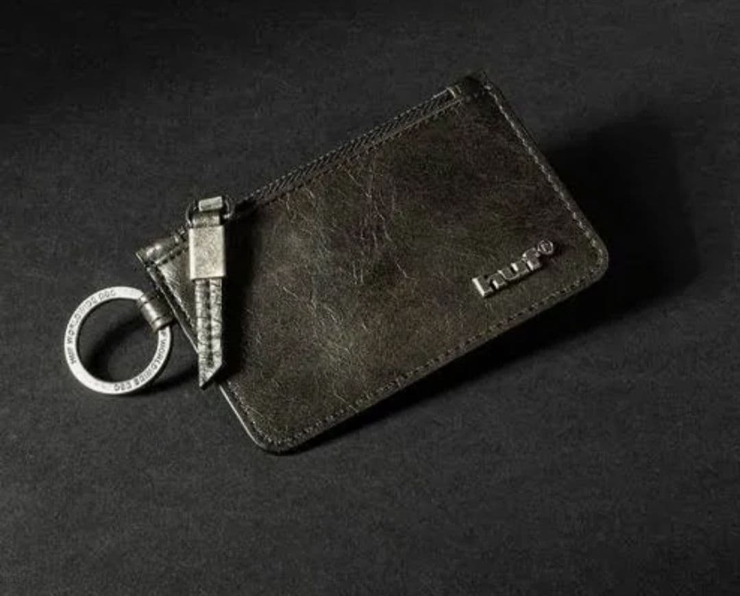 【美品】HUF eighty-nine DESERT WALLET ブラック