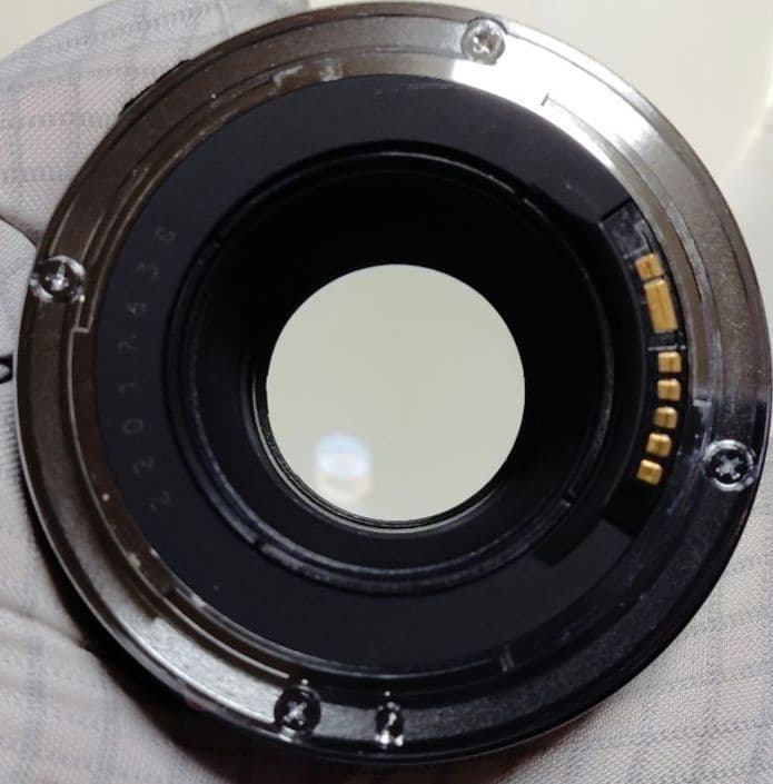 キヤノン　EF100mm F2.8 マクロ　フォーカスリミッター難有