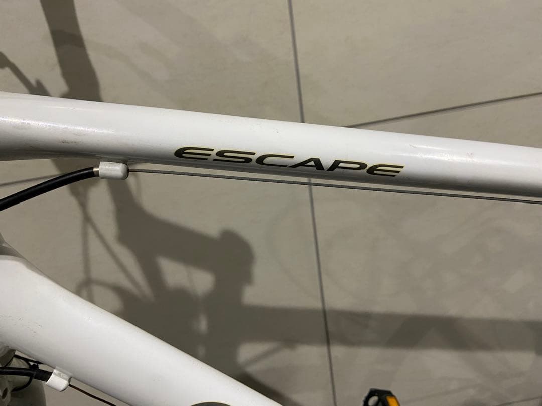 GIANT escape R3クロスバイク　ジャイアント　エスケープrx3自転車