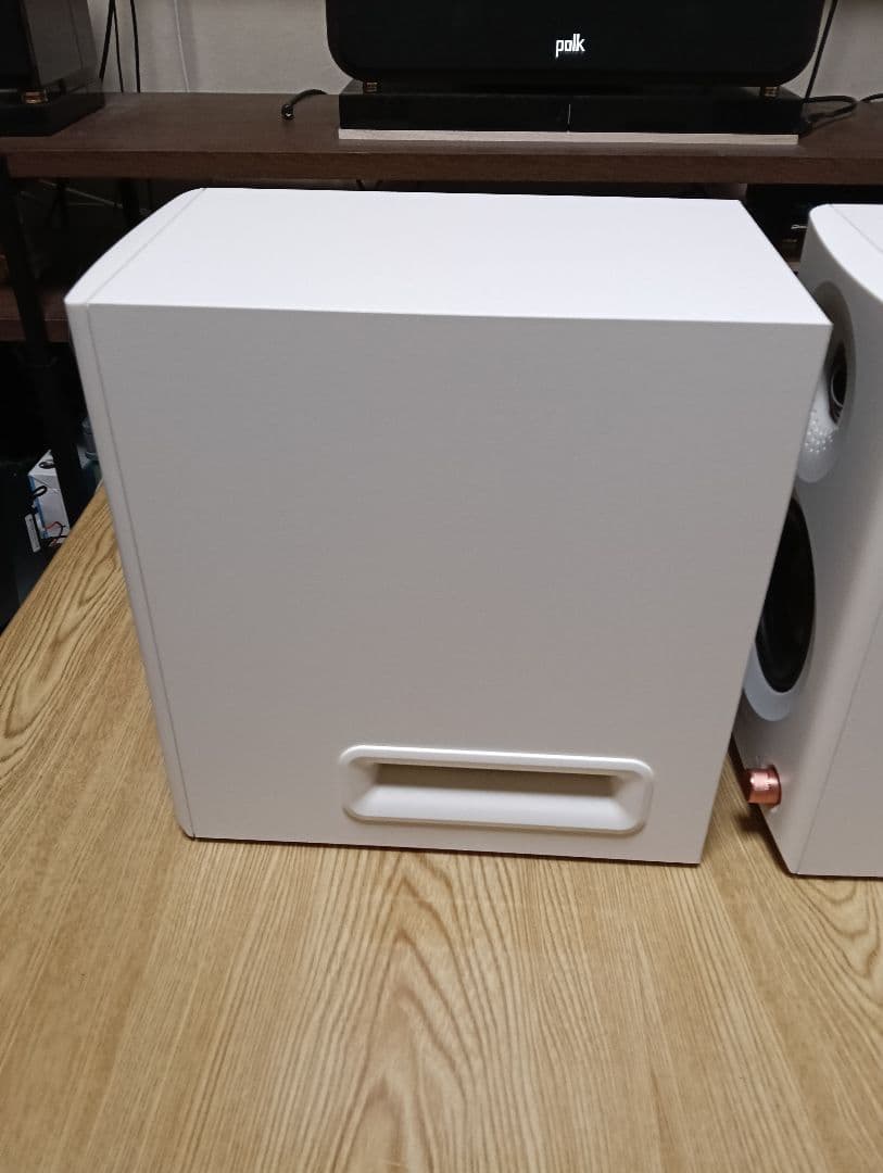 新品同様 EDIFIER AR5 ホワイト スピーカー