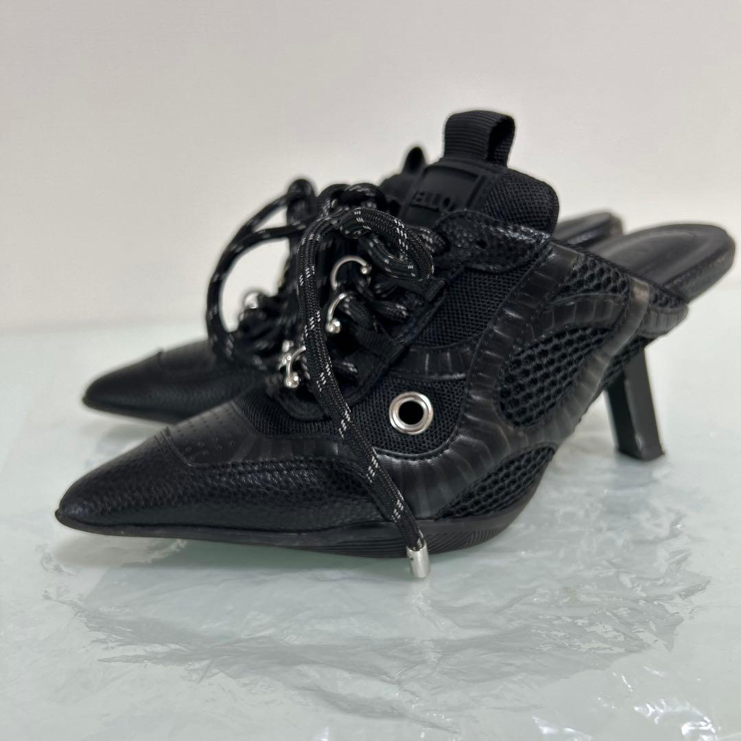 YELLO ブラック　スニーカーミュール（22.5cm）