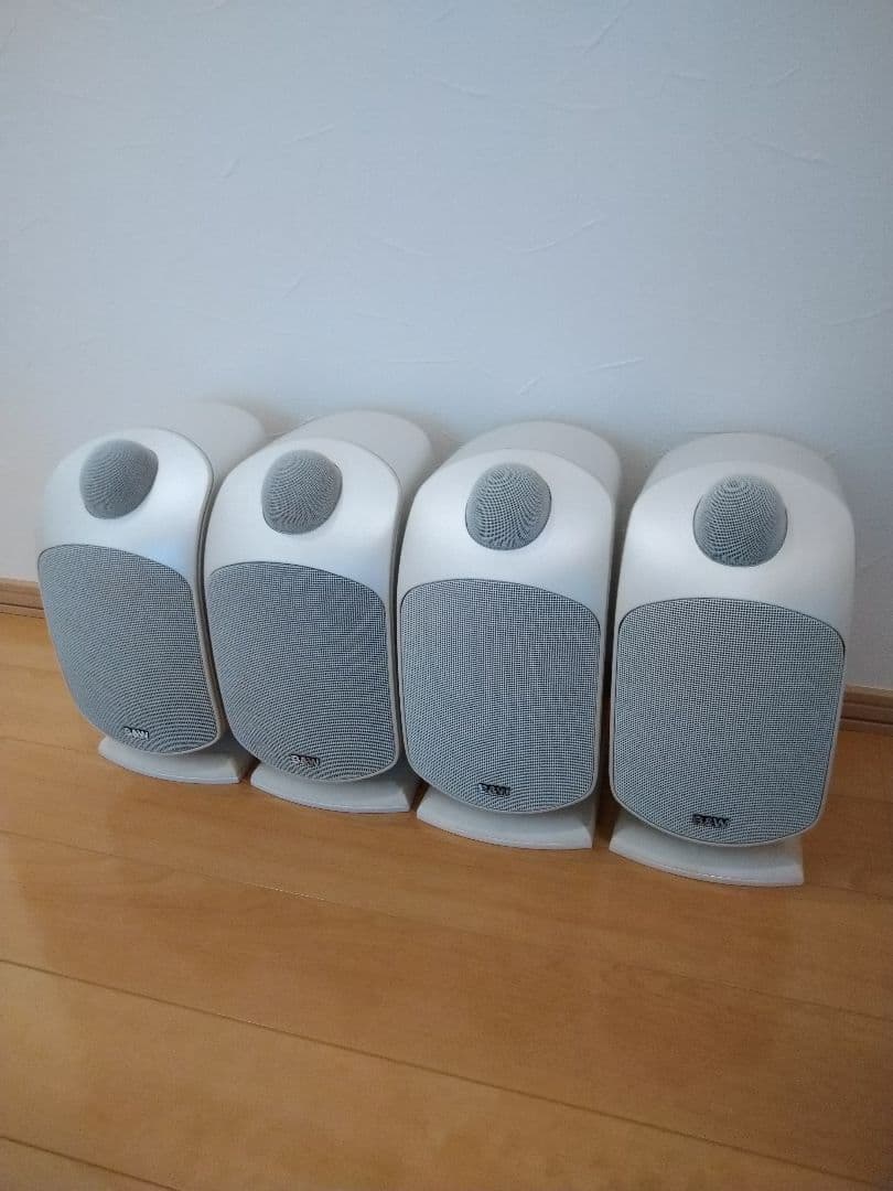 B&Wブックシェルフスピーカー/LM1