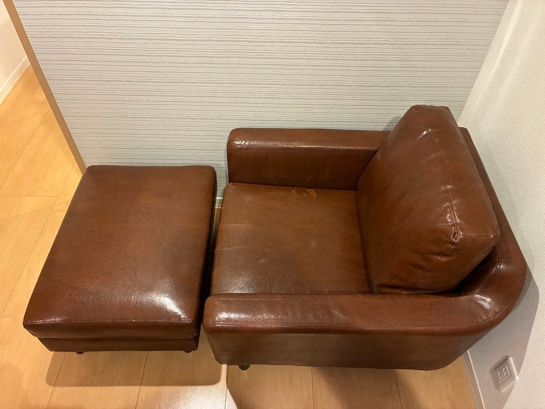 LAURU レザーソファ1人掛けオットマン　ブラウン