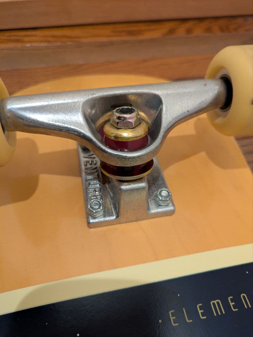 スケートボード　コンプリートセット　Element　VENTURE