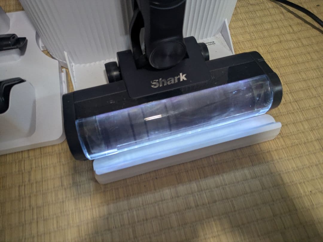 Shark EVOPOWER SYSTEM NEO II+ LC551J 掃除機