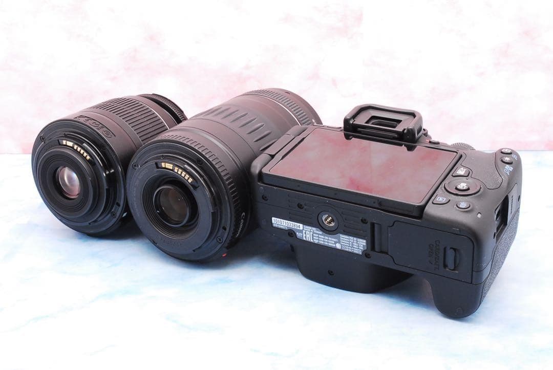 キャノン kiss X9☆一眼レフカメラ☆手ぶれ補正標準＆超望遠☆スマホ転送