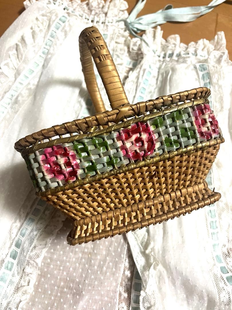 小さめ　アンティーク　フランス　ローズ　パニエ バスケット