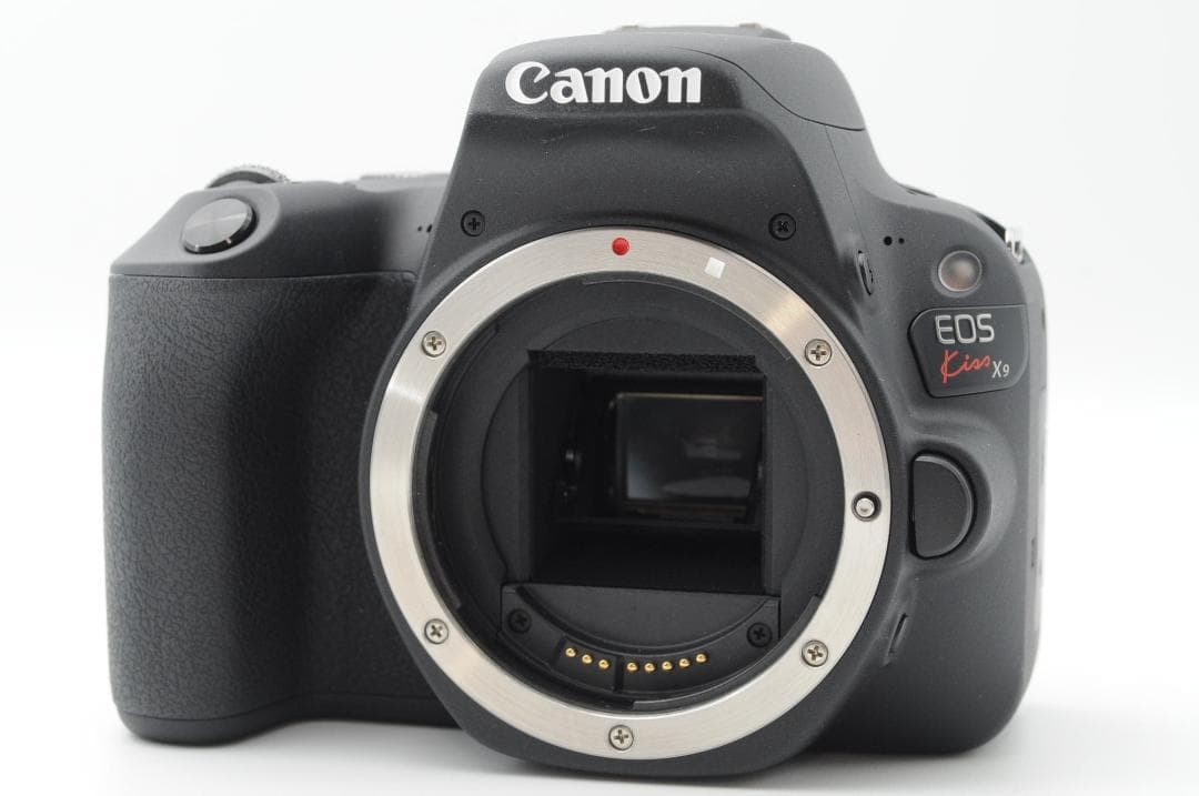 ▲新品級③▲夏ボーナスSALE Canon EOS Kiss x9 ダブルレンズ