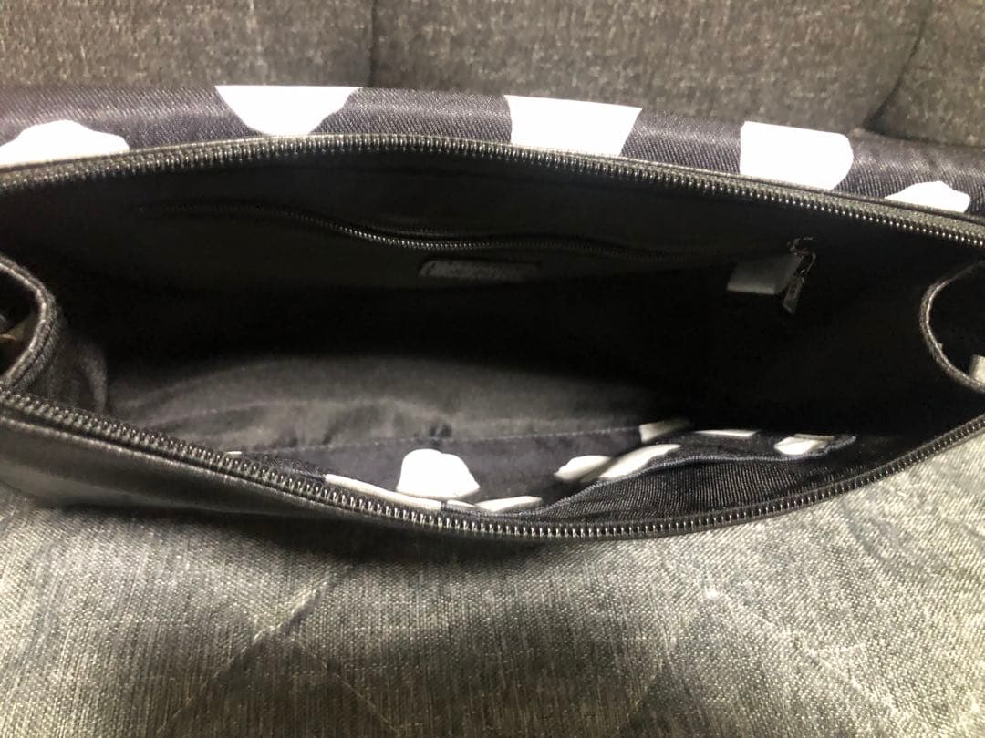 パピヨネ限定カラー完売★ワイドテープショルダー バッグ 内側 ダルメシアン柄