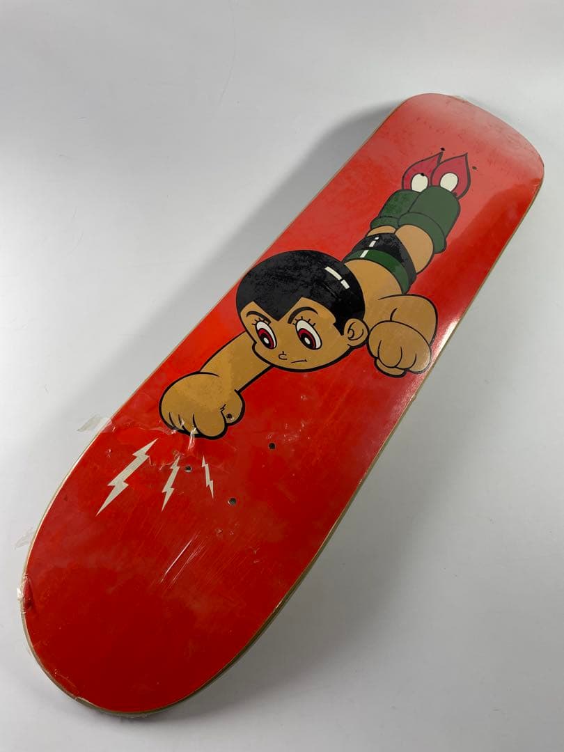 未使用　GIRL 鉄腕アトム　スケートボードデッキ