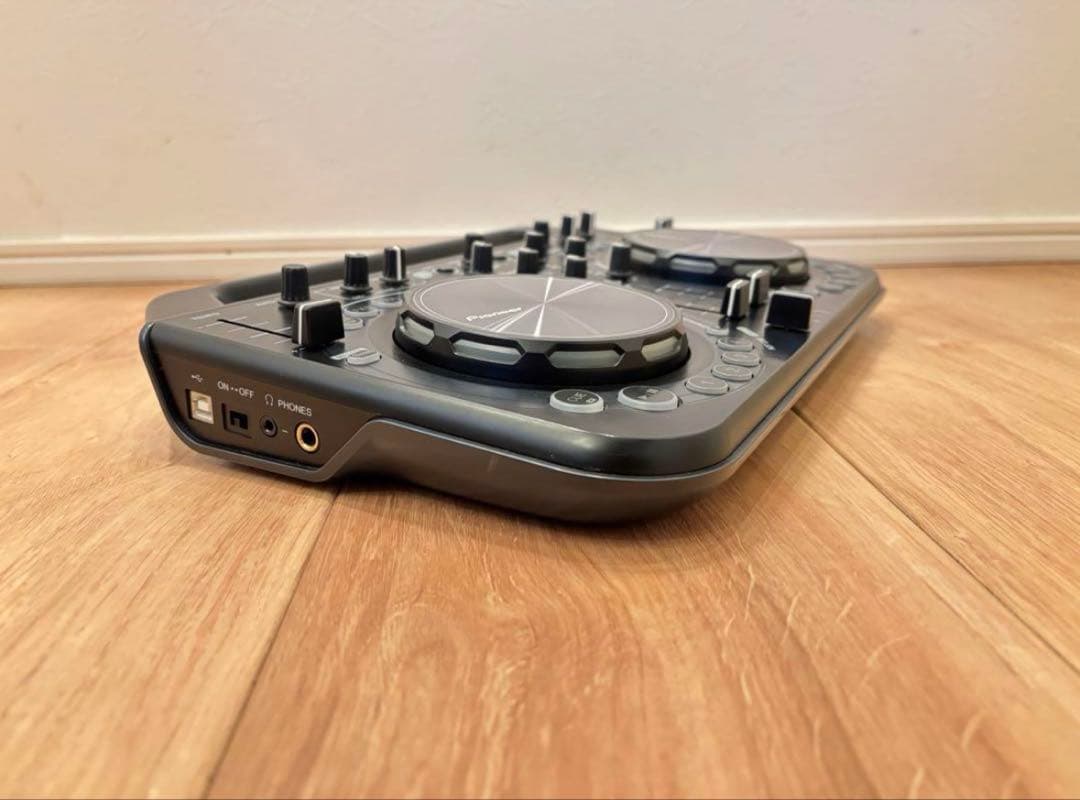Pioneer DDJ-WeGo2 DJコントローラー