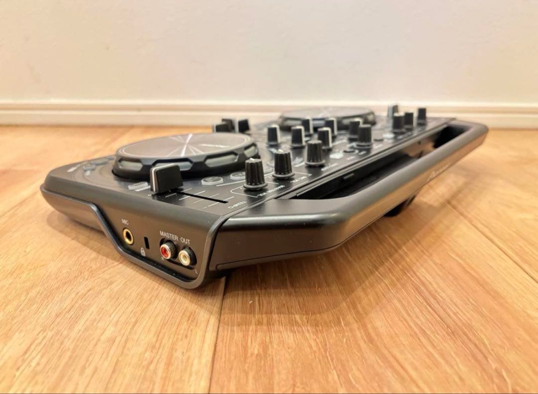 Pioneer DDJ-WeGo2 DJコントローラー