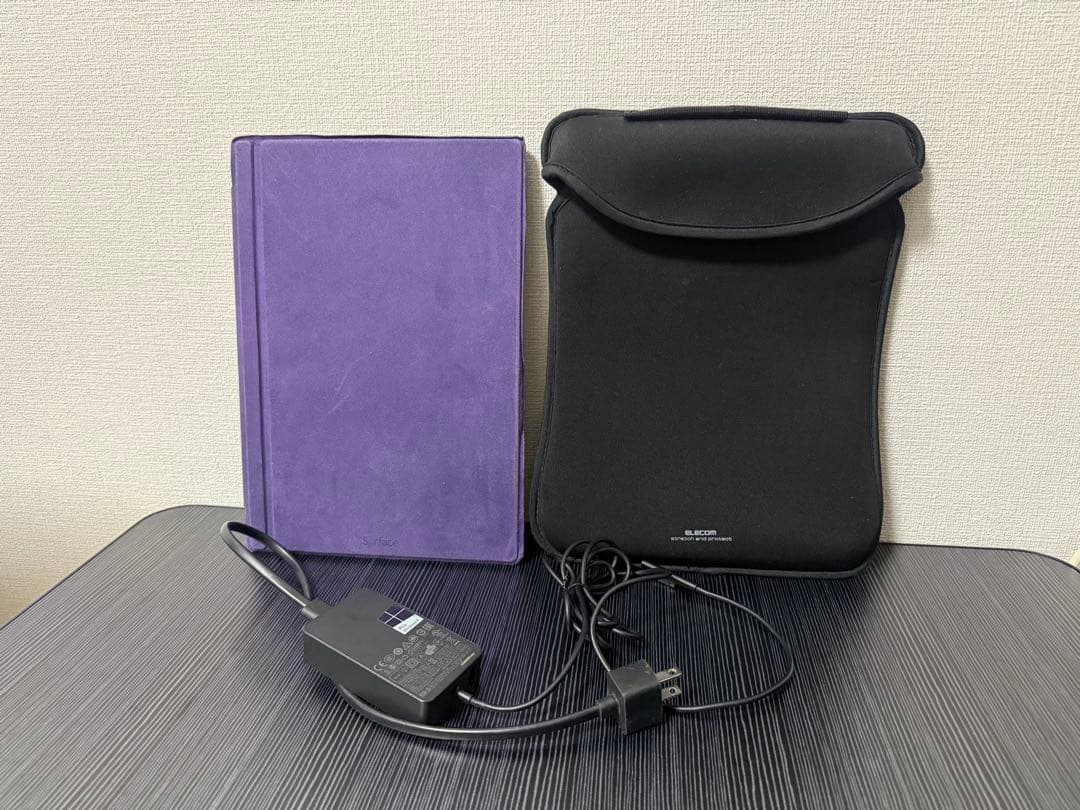【充電器・ケース付】Surface Pro3