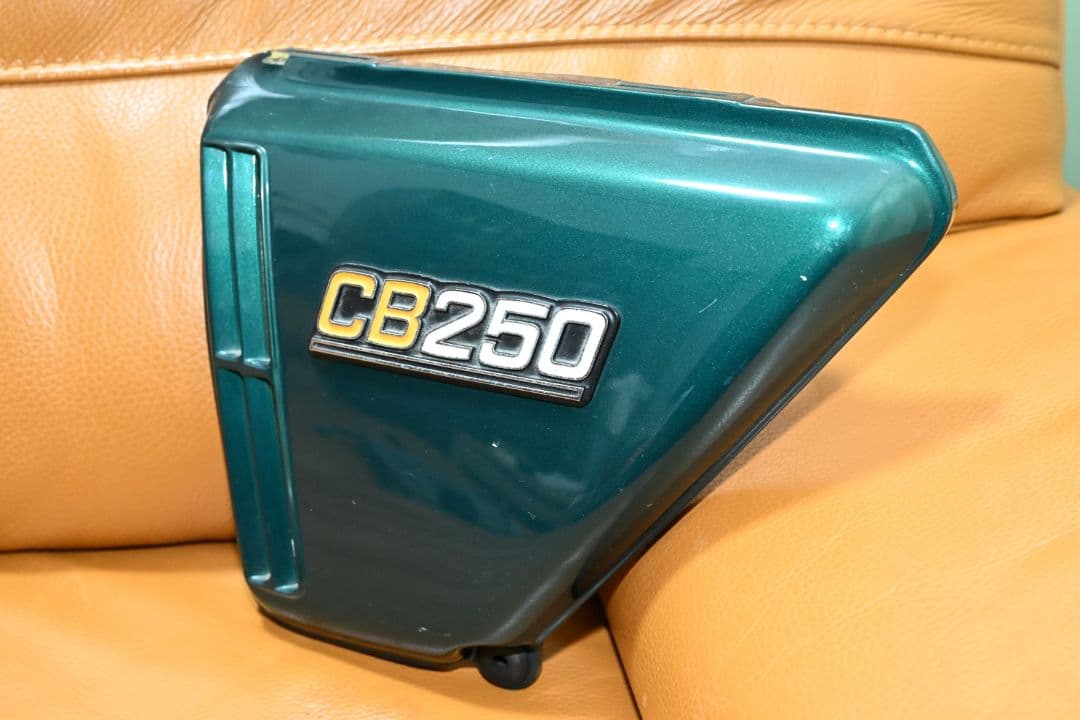 t*c様 当時物CB250Tテール CB250T CB360T CB400F C