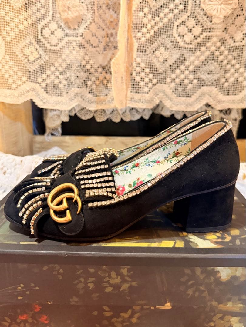 GUCCI パンプス GGマーモント ラインストーンスエード レザー黒