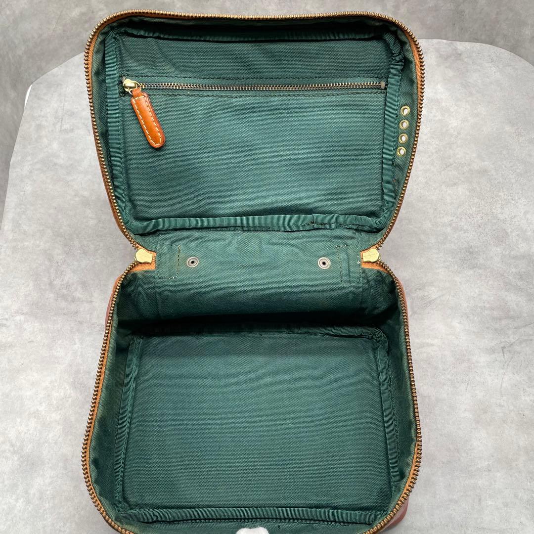 Felisi フェリージ 9436 クロコ型押し レザー バニティケース