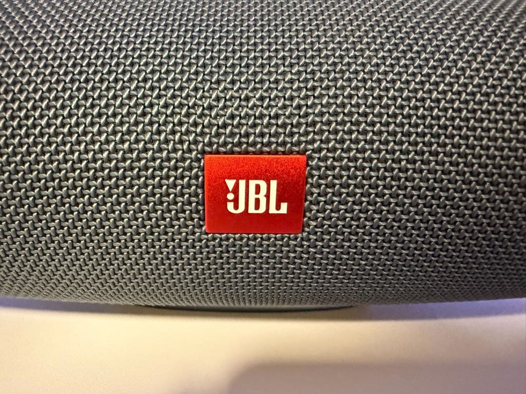 【程度良好】JBL charge essential2