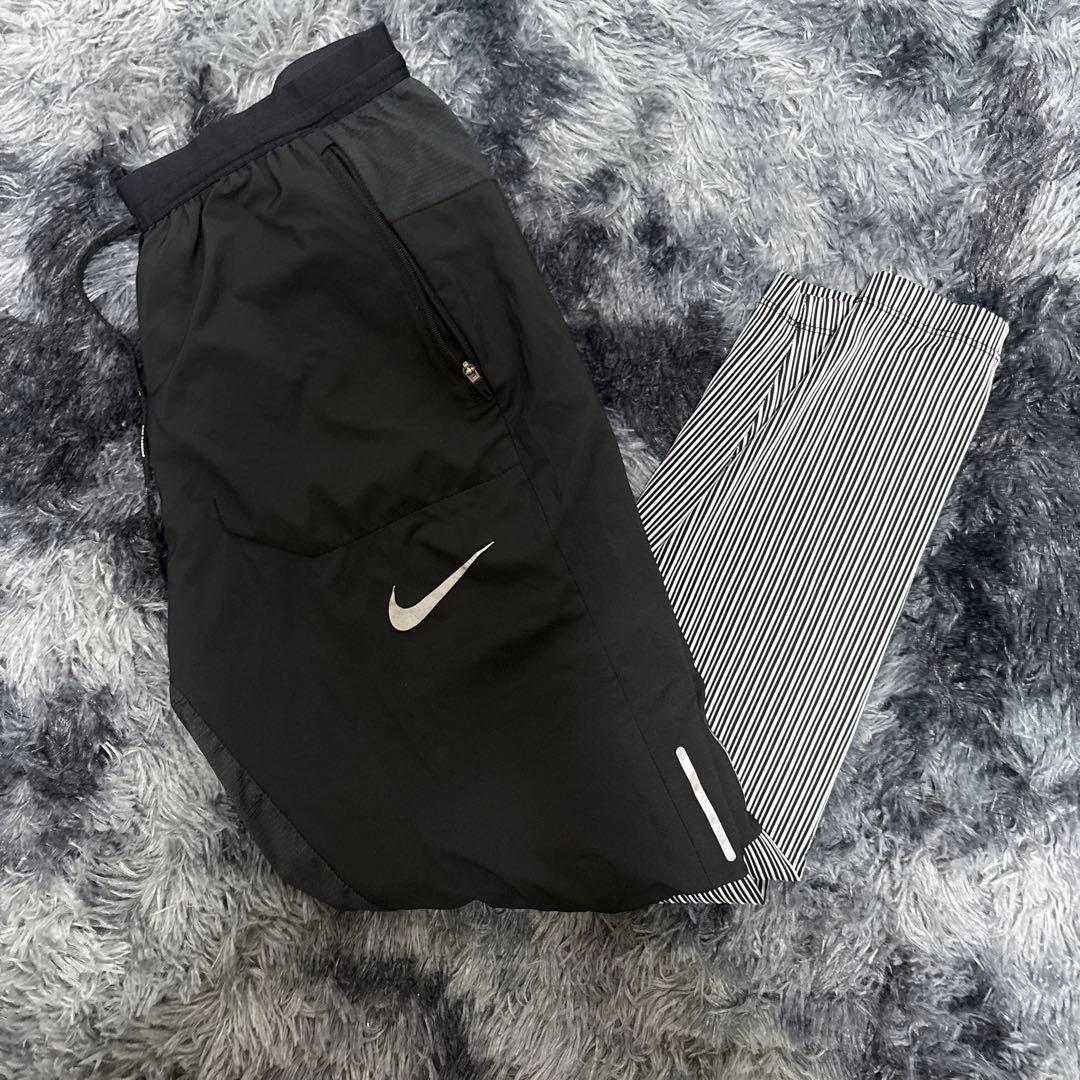 ナイキ　エアロスイフト