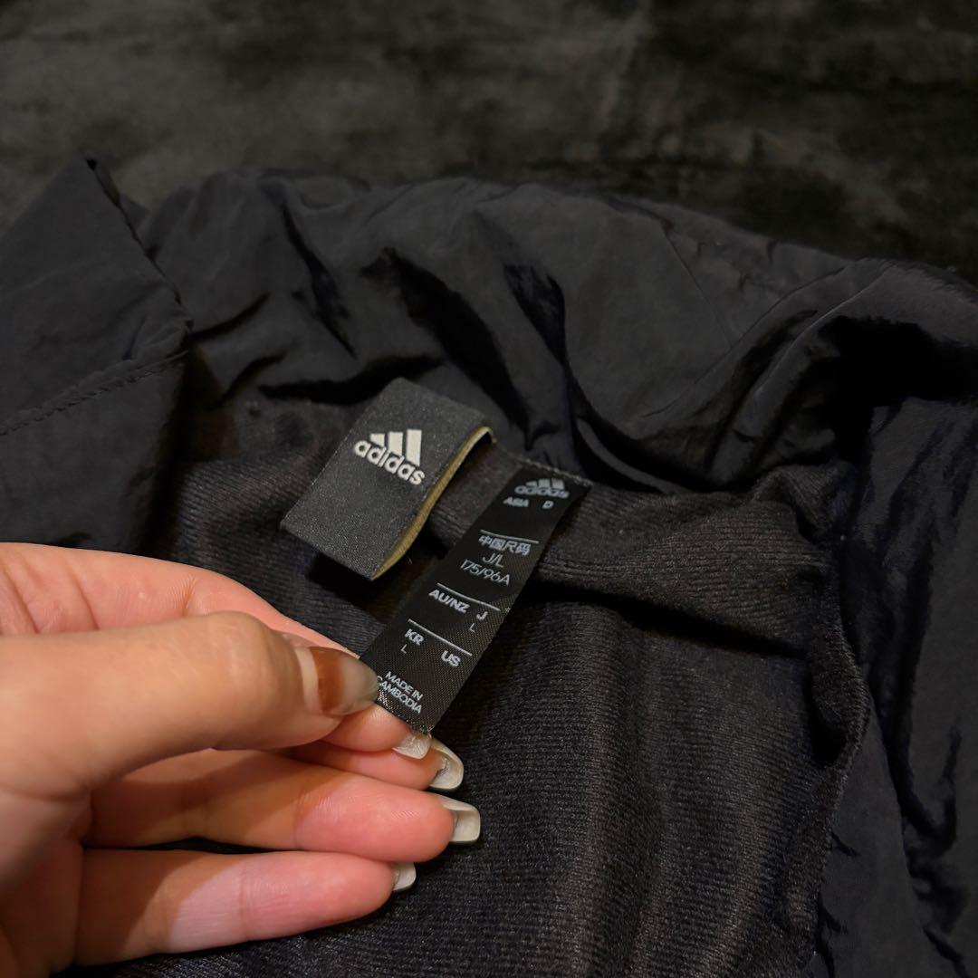 adidas ナイロンセットアップ