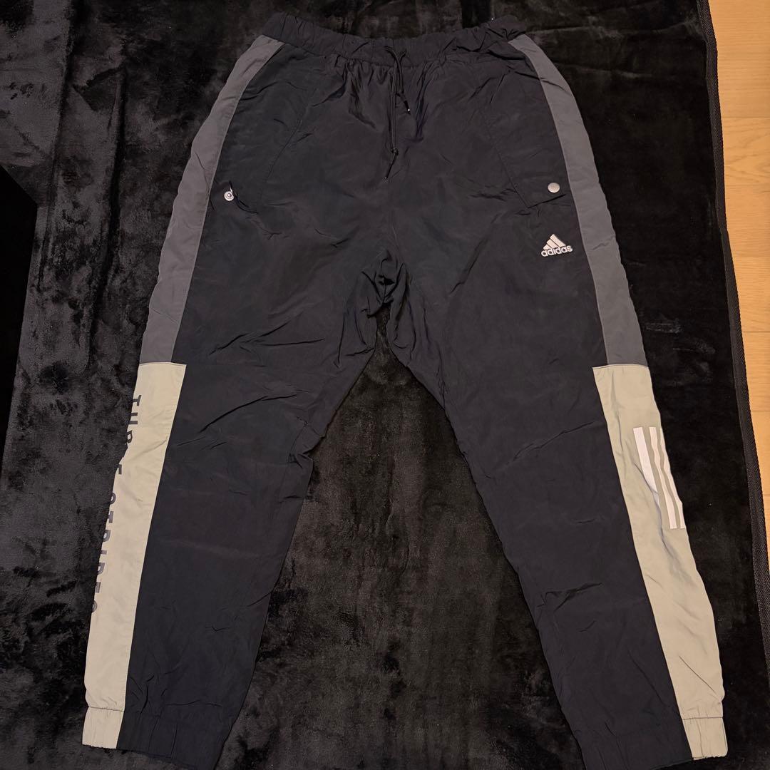 adidas ナイロンセットアップ