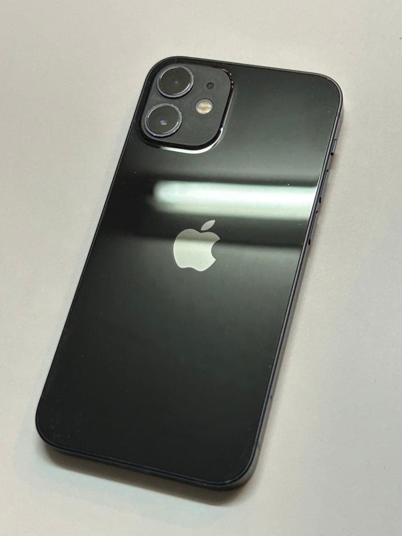 Apple iPhone 12mini カメラピント合いません 64GB