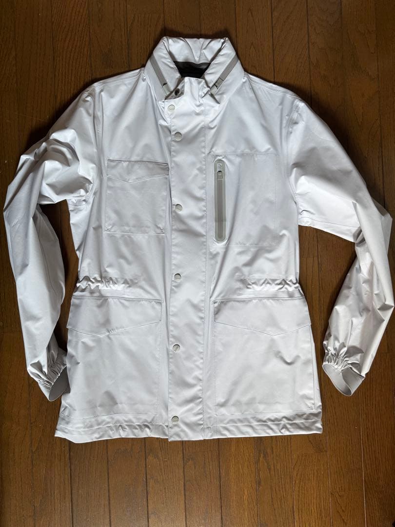 Herno ヘルノ　Laminar GORE-TEX ジャケット　48サイズ