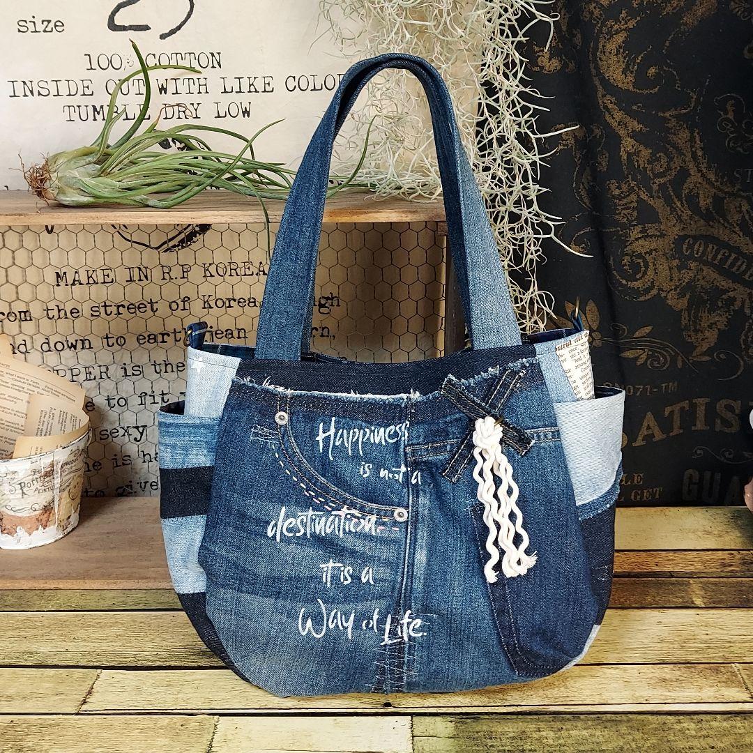 刺繍デニムバック　No.641　デニムリメイク　刺繍バック　チューリップバック