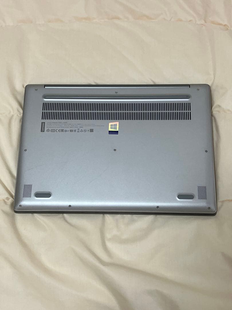 メモリ8GB 14inch Lenovoノートパソコン/Webカメラ/事務学習