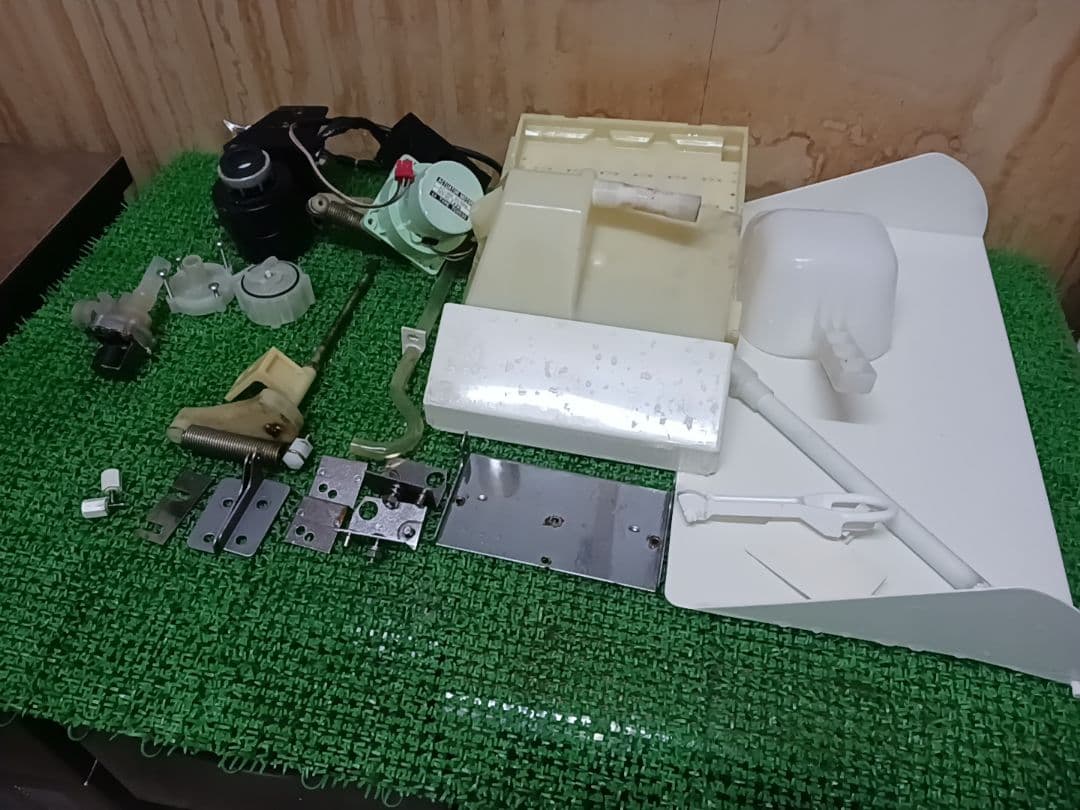 まりんさん専用　ホシザキ業務用製氷機　IM-35L-1 相当品　TOSHIBA