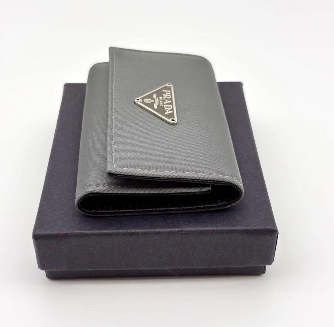 PRADA キーケース年内に売りたいため値下げ中