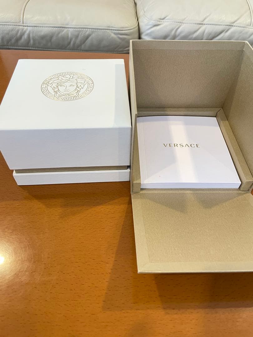 【ko】VERSACE VEDB00218 ホワイト ゴールド