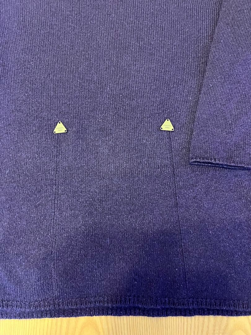 専用美品　CHANEL IDENTIFICATION パープルニットセーター