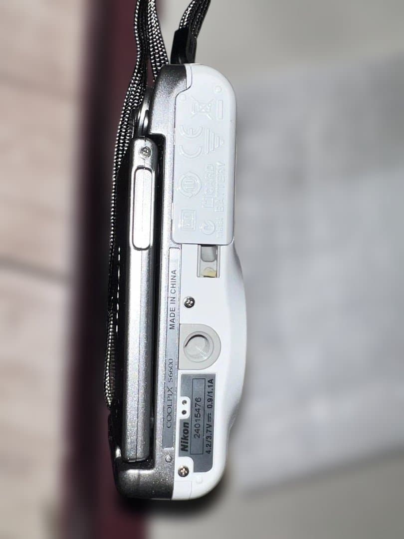 Nikon COOLPIX S6600 ホワイト 12倍ズーム