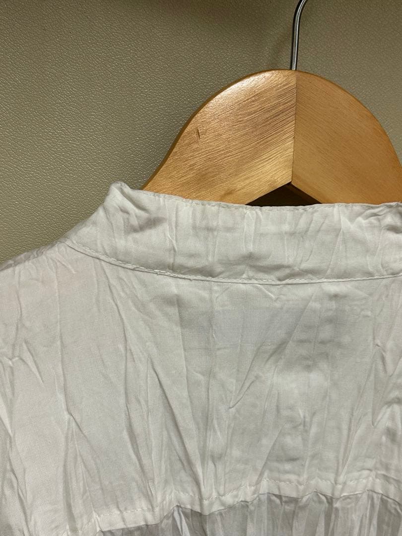 ISSEY MIYAKE MEN ホワイトプリーツシャツ