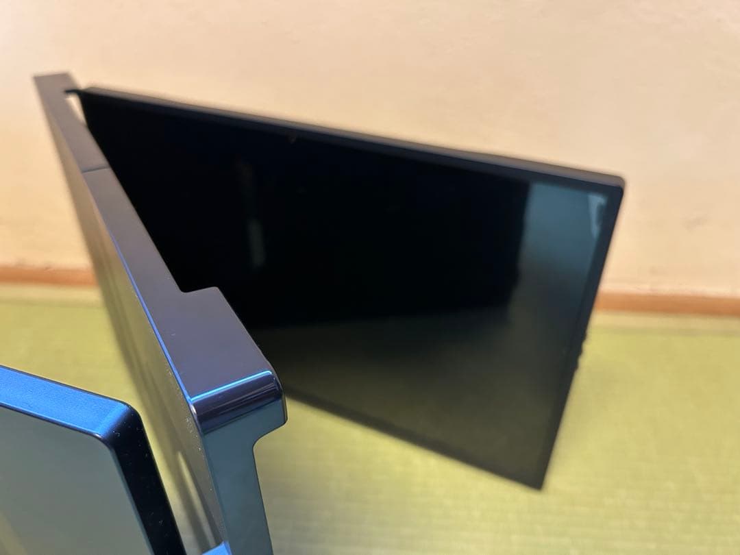 パソコンモニター