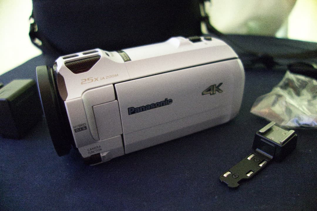 Panasonic HC-VX990M 4Kビデオカメラ