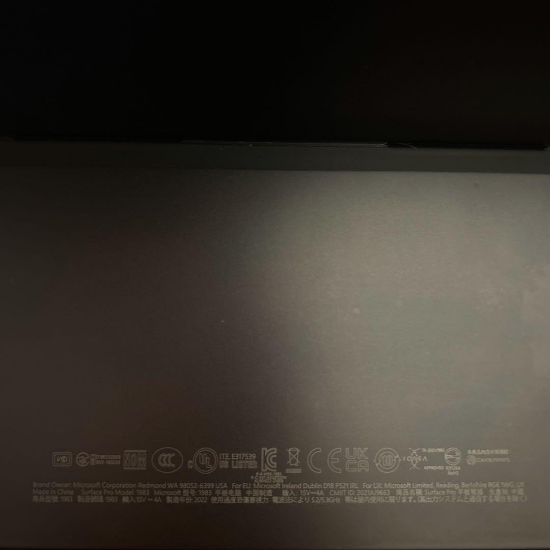 【Microsoft】Surface Pro8 / 256GB