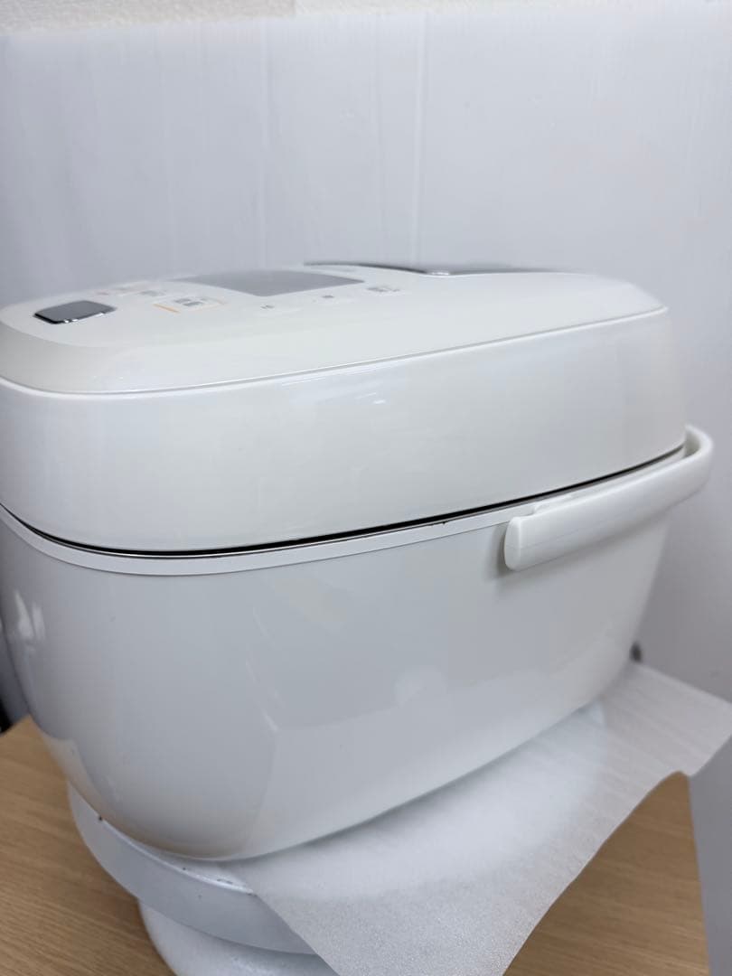 Panasonic 可変圧力 IH 炊飯器SR-PB108 2019年製