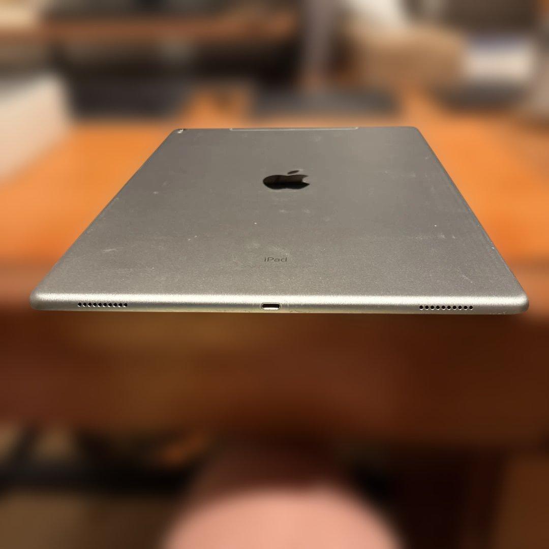 p*u様 第2世代 iPad Pro 12.9インチ Wi-Fiモデル 256G