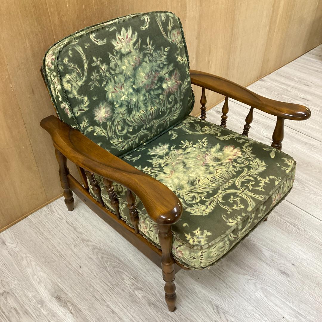 【カリモク】コロニアル アームチェア　1人掛けソファ B