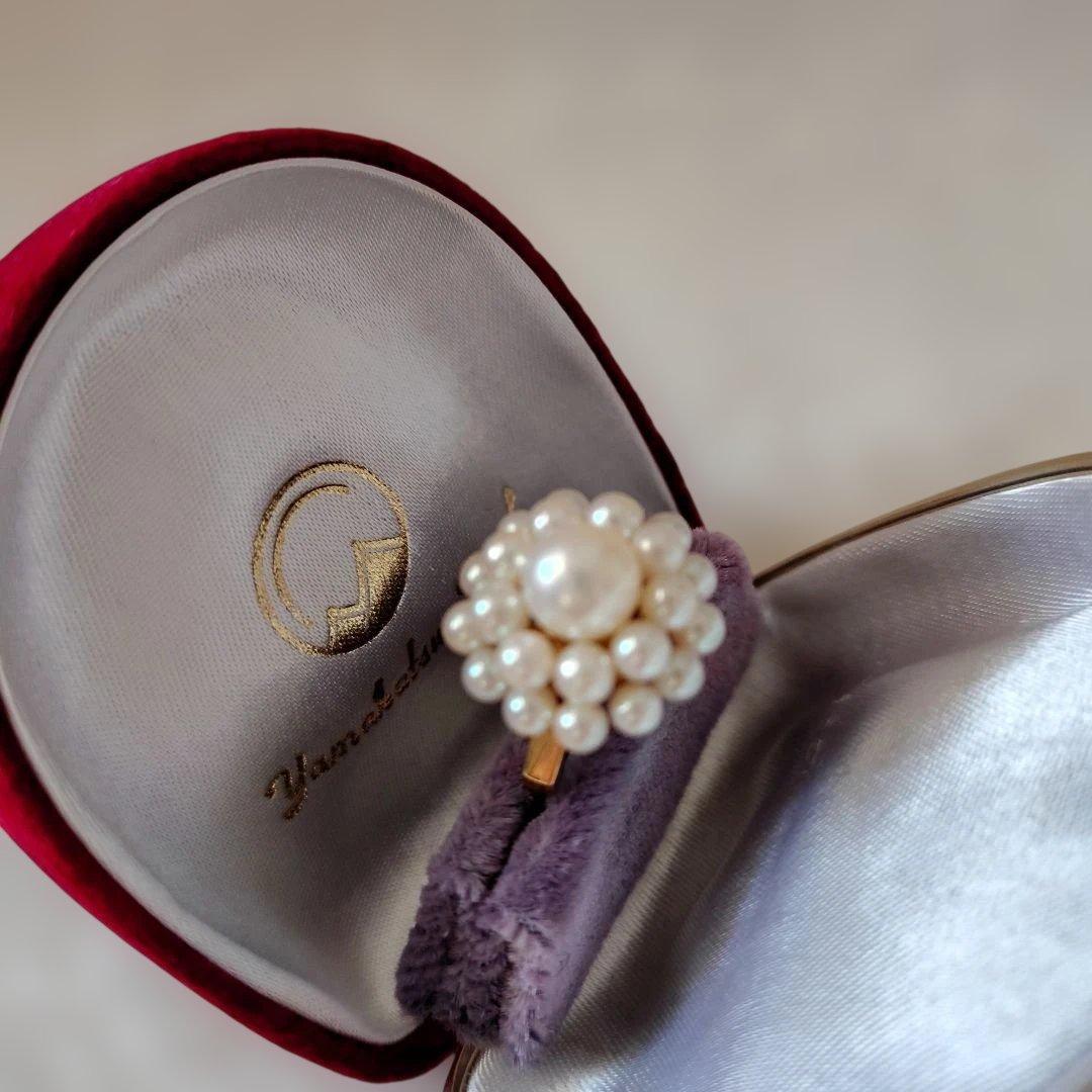 パール装飾のリング K18。