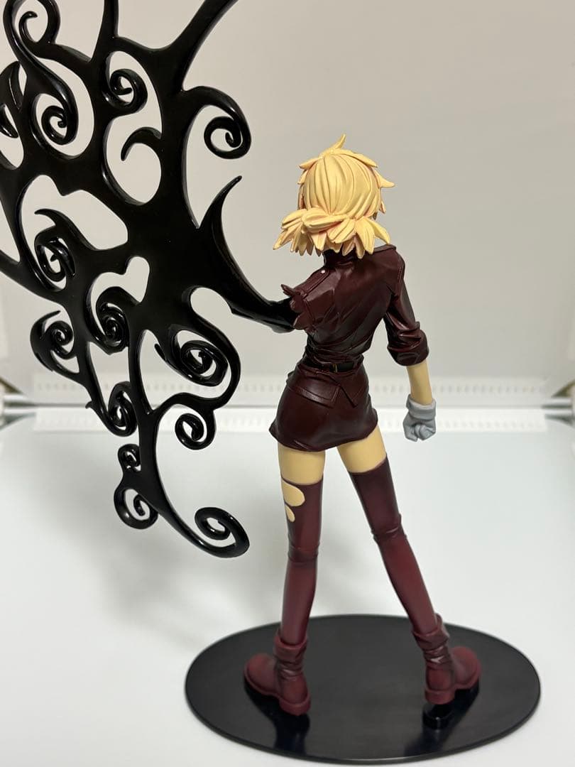 ヘルシング セラス・ヴィクトリア フィギュア