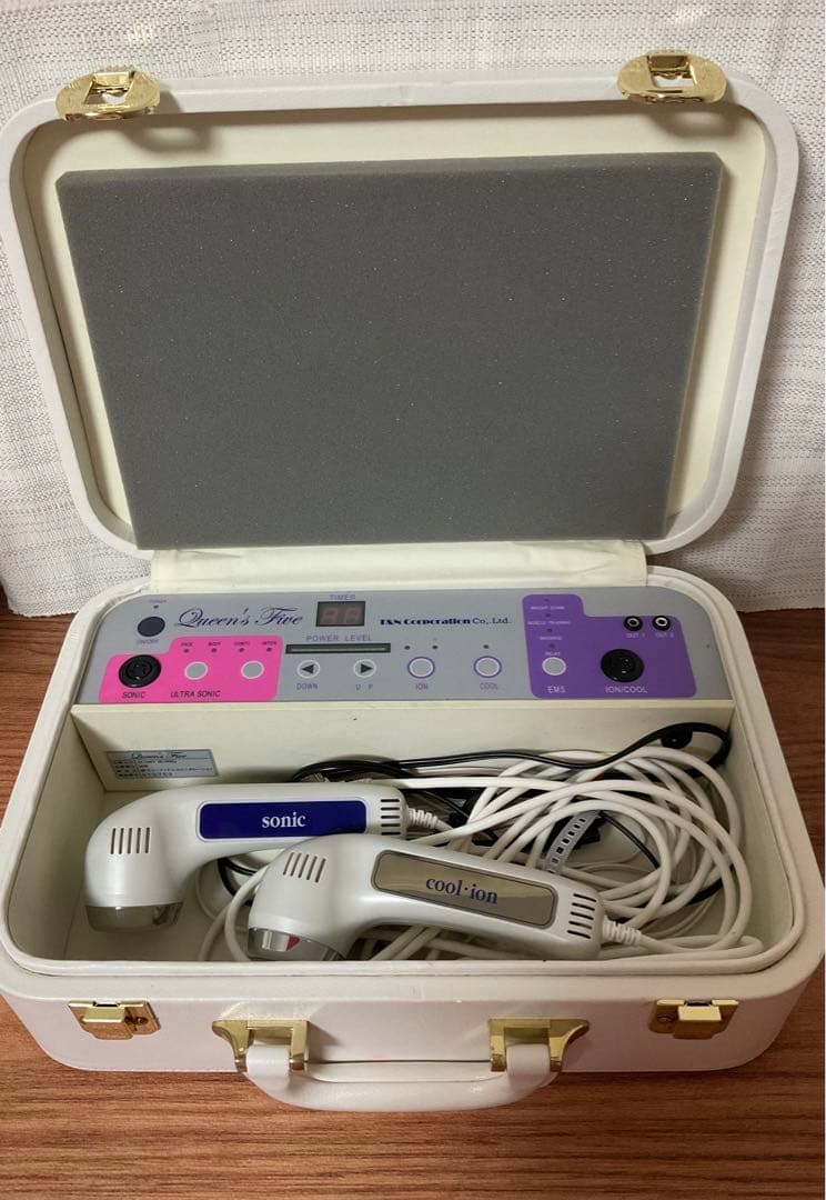 CUREA 美顔器　クイーンズファイブ