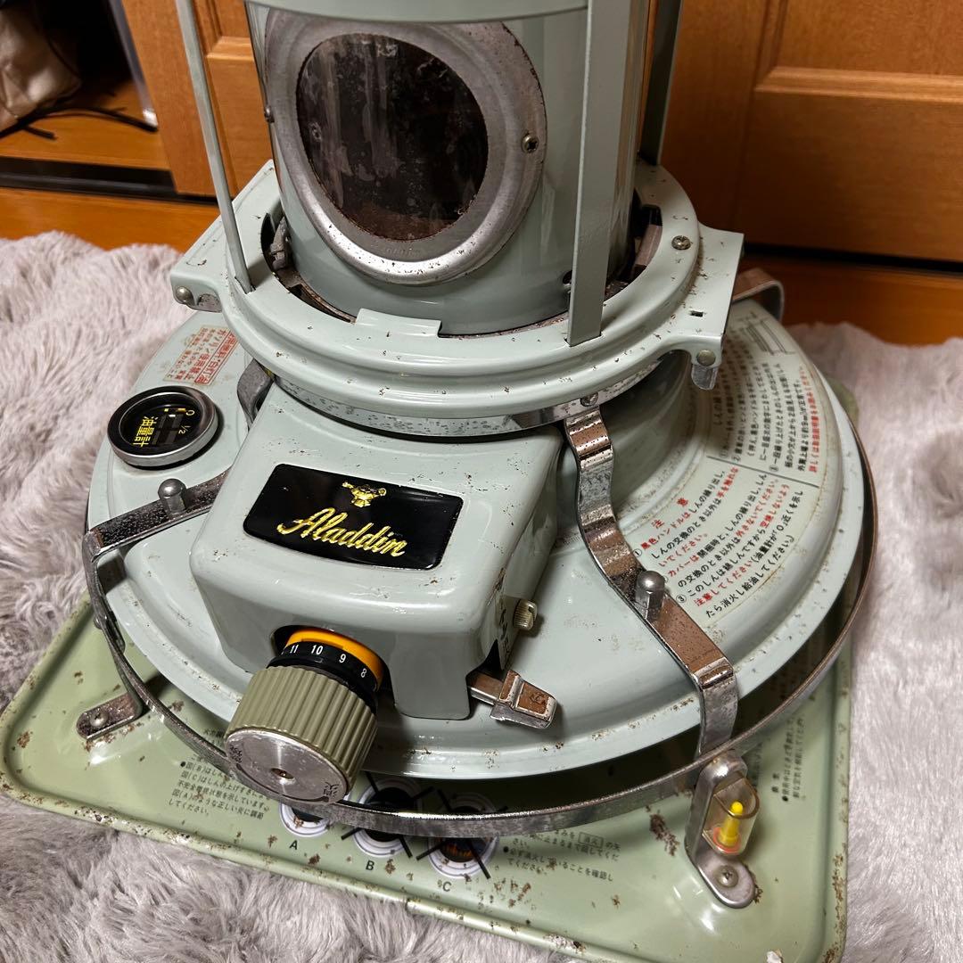 石油ストーブ　ストーブ　Aladdin J390001 本日限定値下げ価格