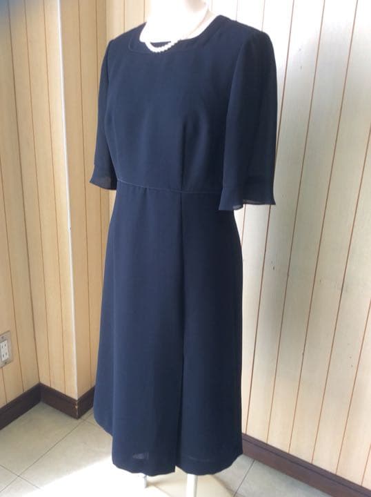 【美品】ユキトリイ  喪服  ★9号★フォーマル・ワンピース・ジャケット黒