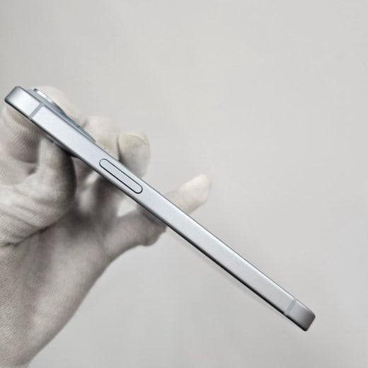 iPhone 15 128GBブルー SIMフリー