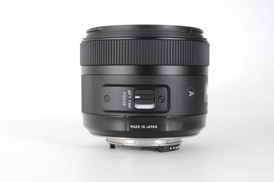 SIGMA 30mm F/1.4 DC HSM ニコン Fマウント