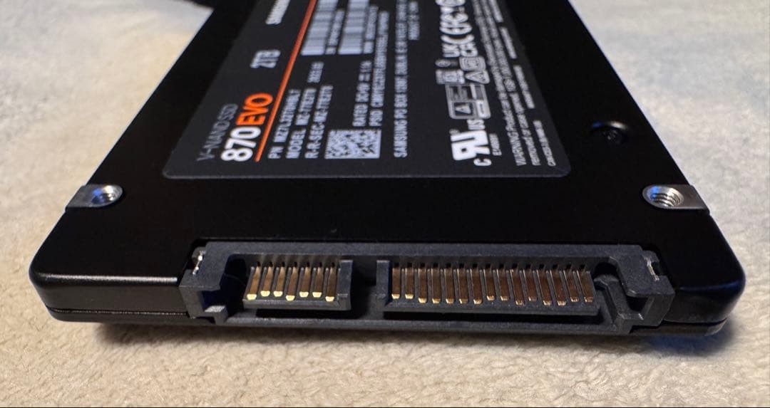 Samsung 870 EVO 2TB SSD 総書込量2898GB